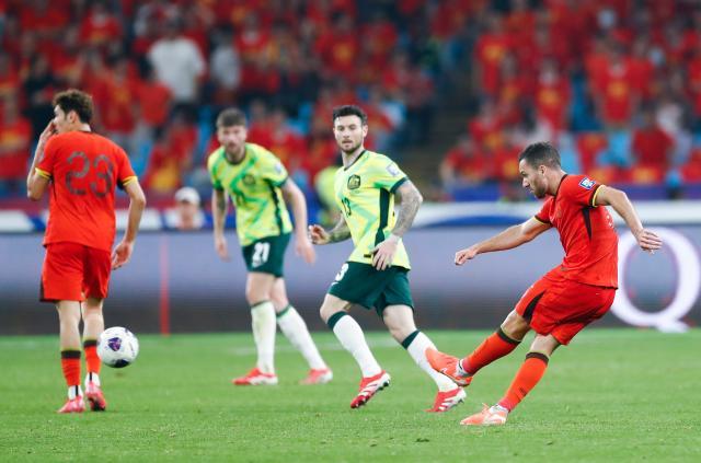 世俱杯买球网站-高级货来了！塞鸟首秀惊艳 险破门+传球成功率100%