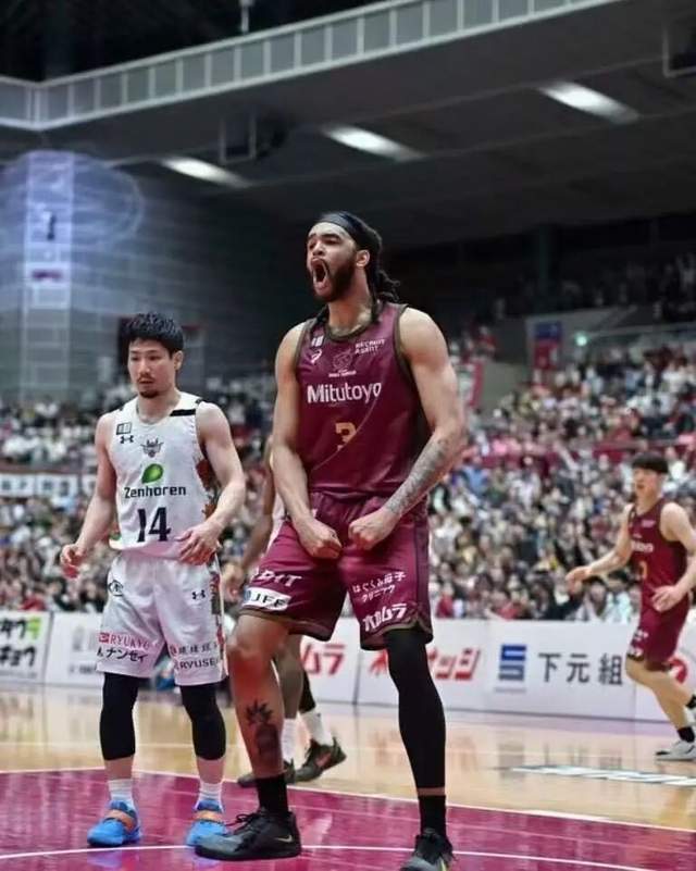 世俱杯下注-山东男篮签约英国新外援！上季场均15+7在日本打工，补充内线厚度